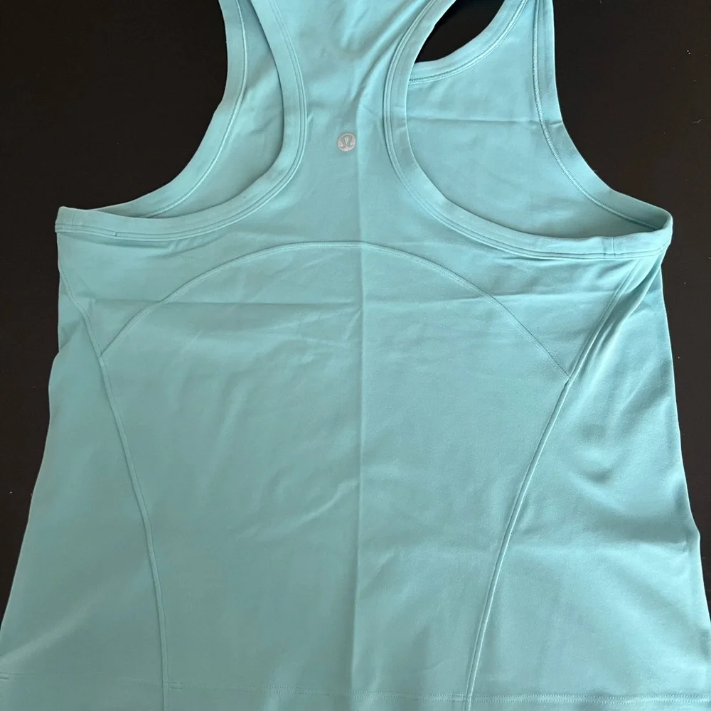 Women's Lululemon Align Tank Top - Picture 2 of 2